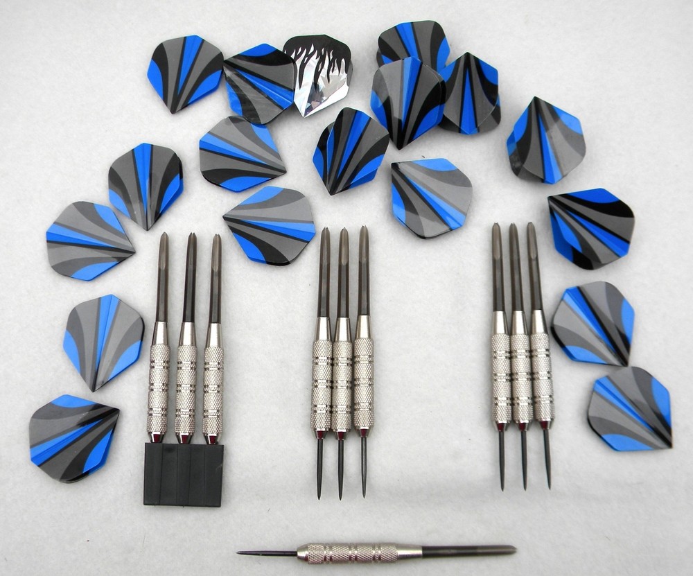 10 Bullseye darts, 21 grams