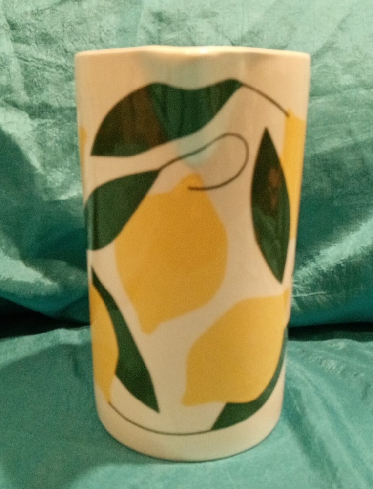 Alltrue/Antra Svarcs Make Lemonade Pitcher