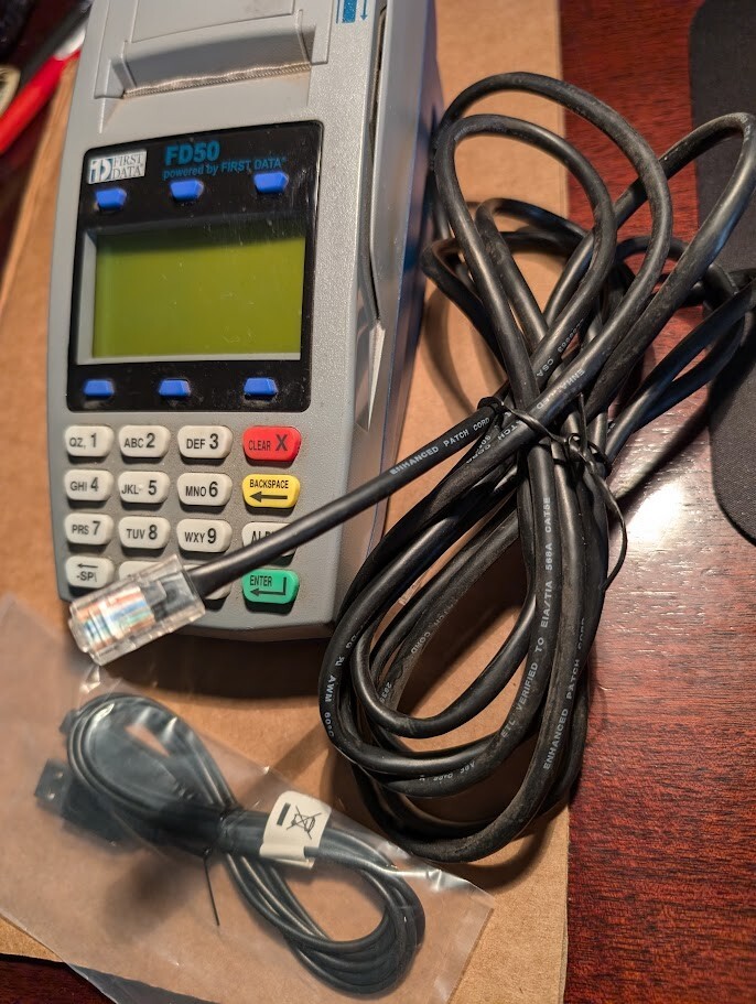 FIRST DATA FD50 CREDIT CARD TERMINAL - AS/IS