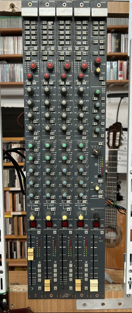 Soundcraft B800 mono channel module/group module