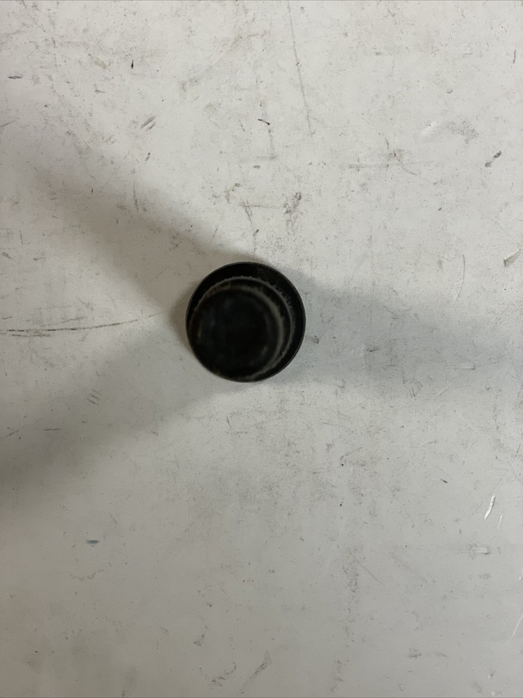 TDA R005910R MERITOR STUD - RIGHT HAND