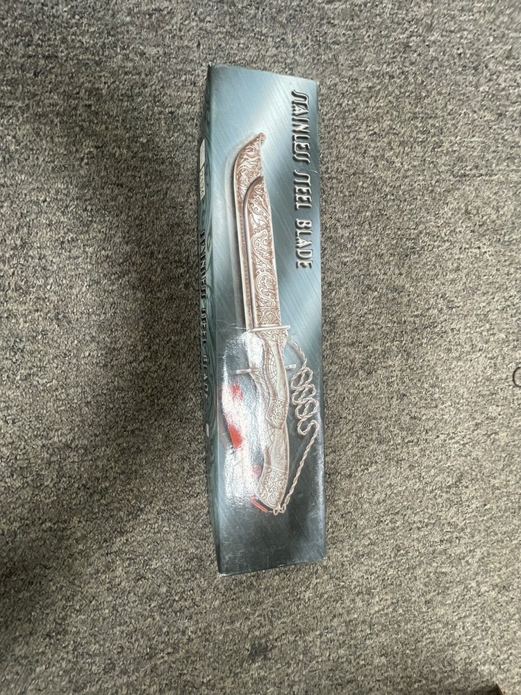 Double Blade Knives. 2 in 1