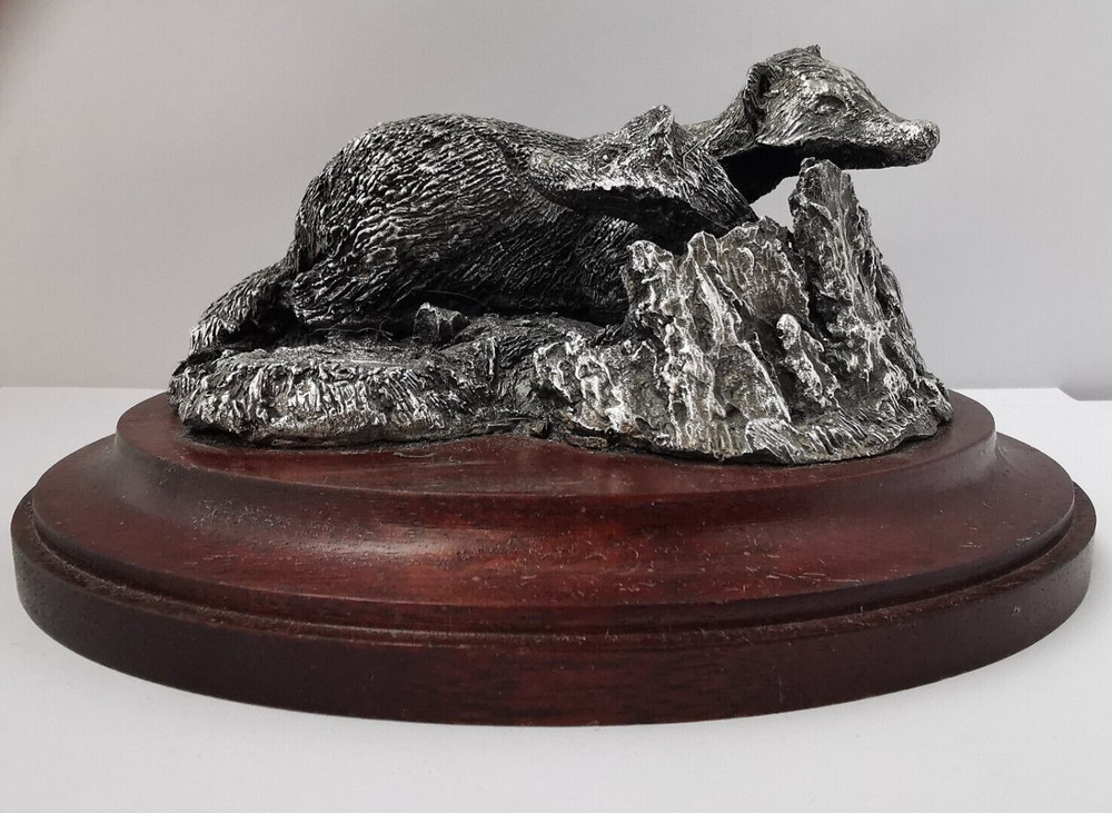 Vintage Solid Silver Badger Group Figurine - Sheff 1986.