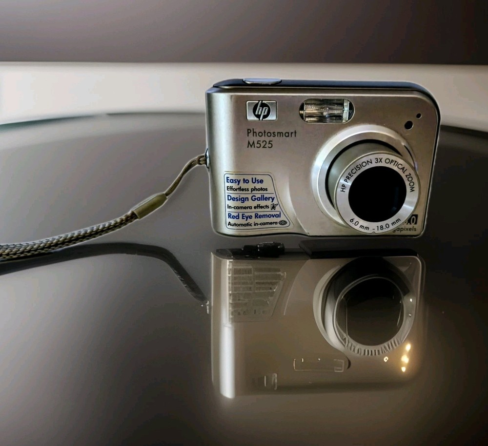 Vintage HP Photo Smart (M525) W/ Adapter