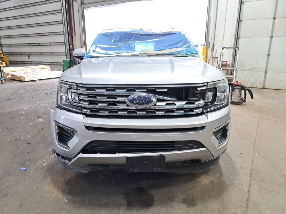 2019 Expedition Camera/Projector Sku#4183475