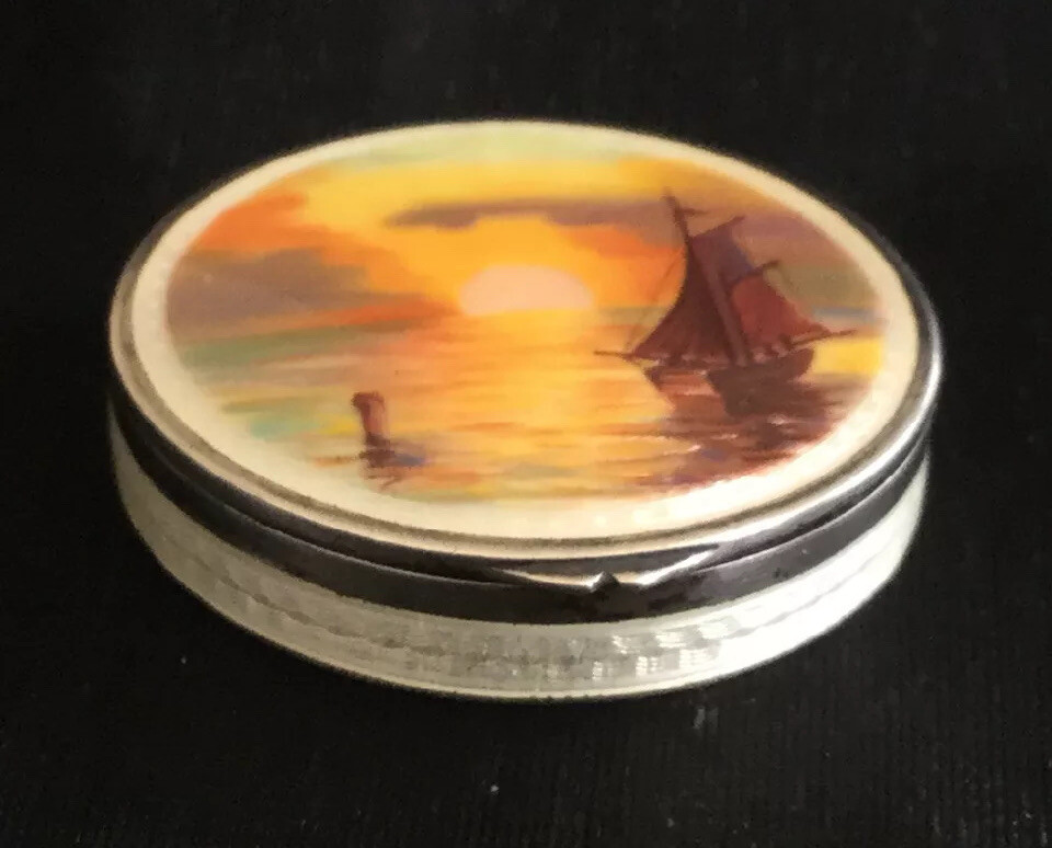 Silver and Enamel Snuff Compact or Pill Box .925 Glasgow Import Mark
