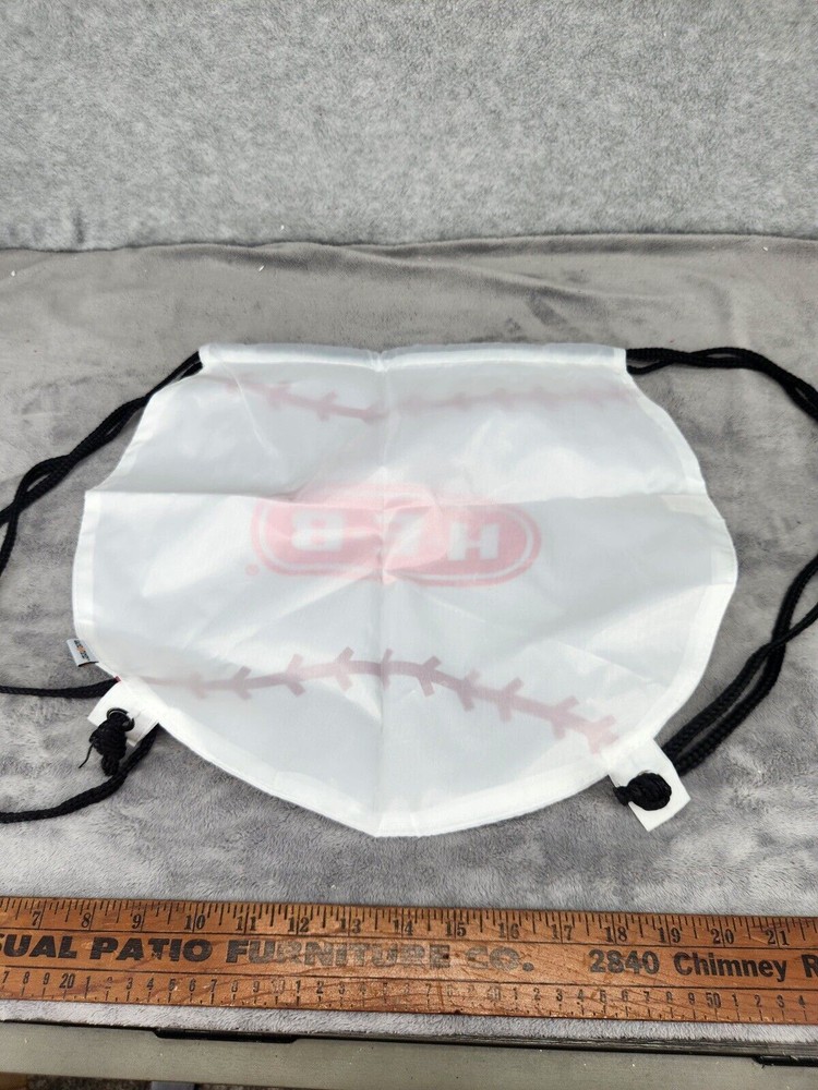 HEB LIGHT WEIGHT BASEBALL SHAPED DRAW STRING BAG 16.5” Wide