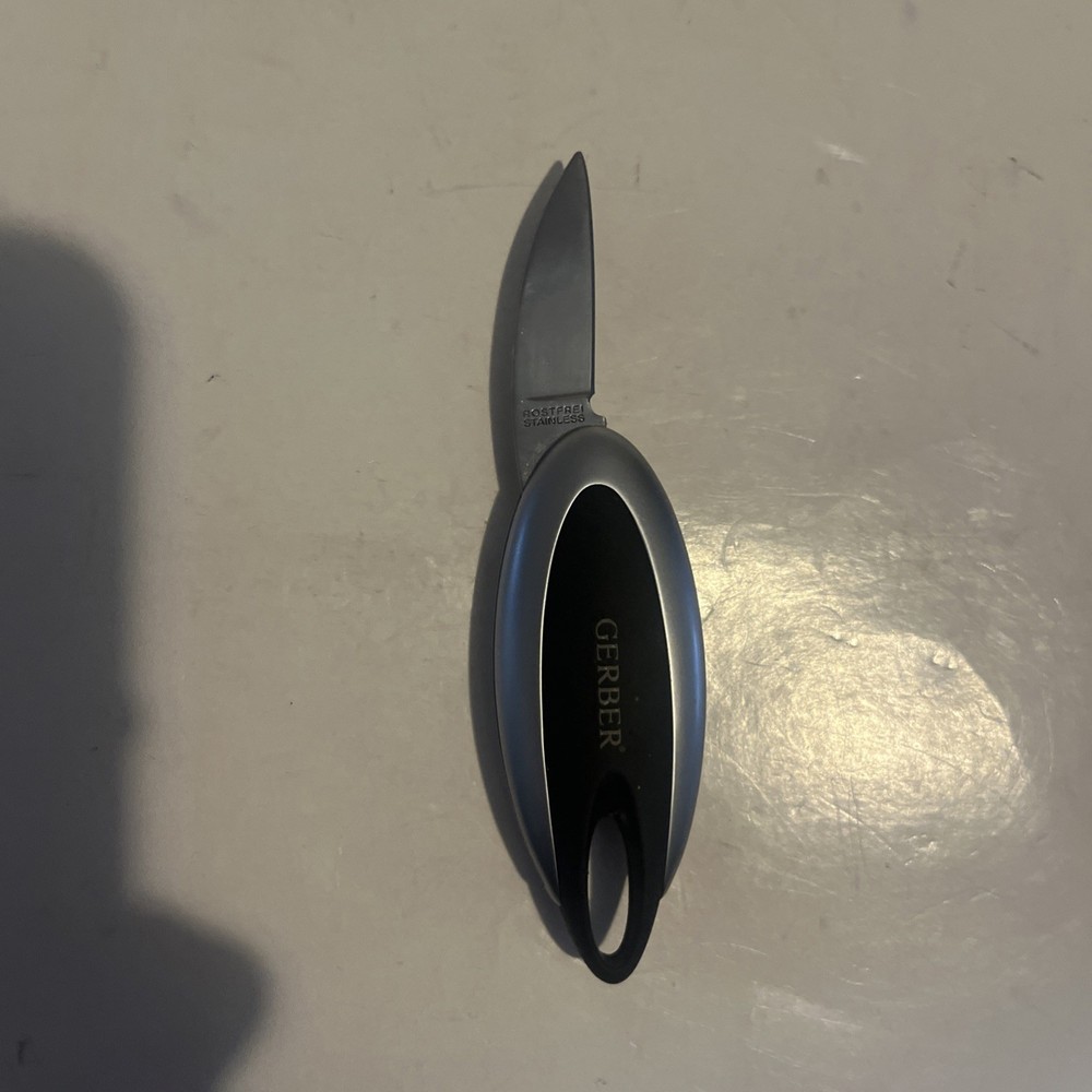 Gerber /Ricardo Amulet Pocket/Keychain Knife