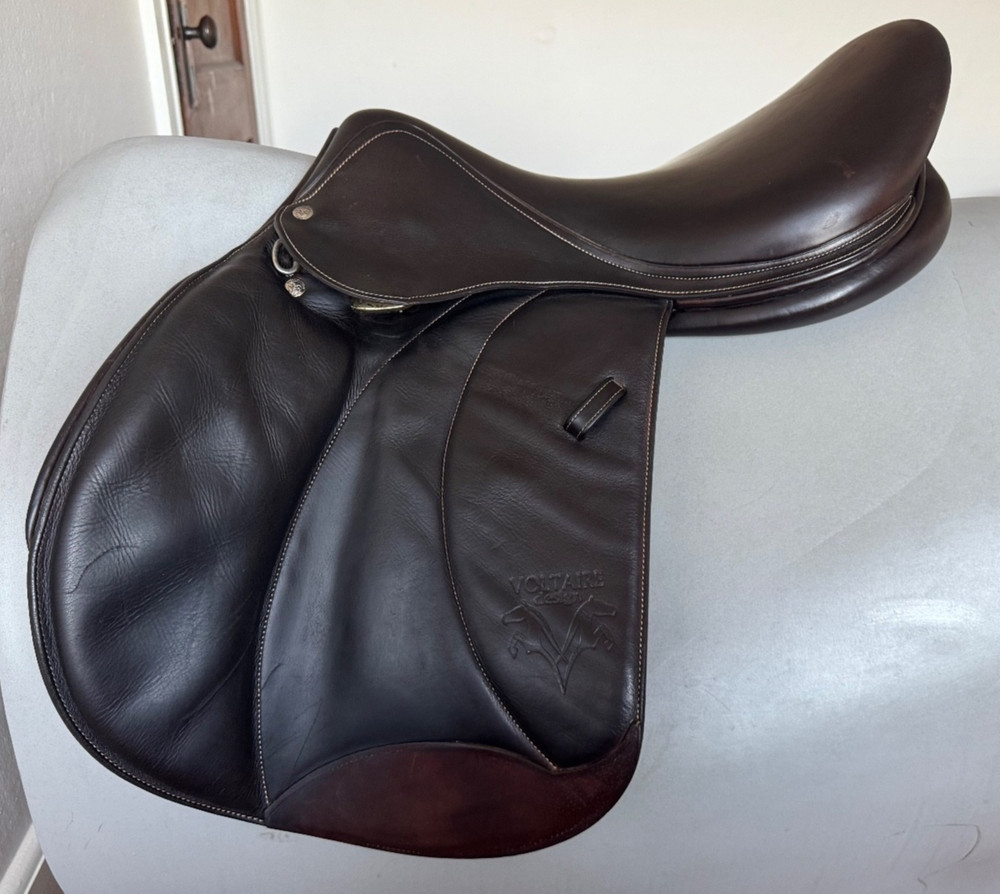 18.5" Voltaire Stuttgart PRO Saddle - 2017 - 4AAR - Full Buffalo