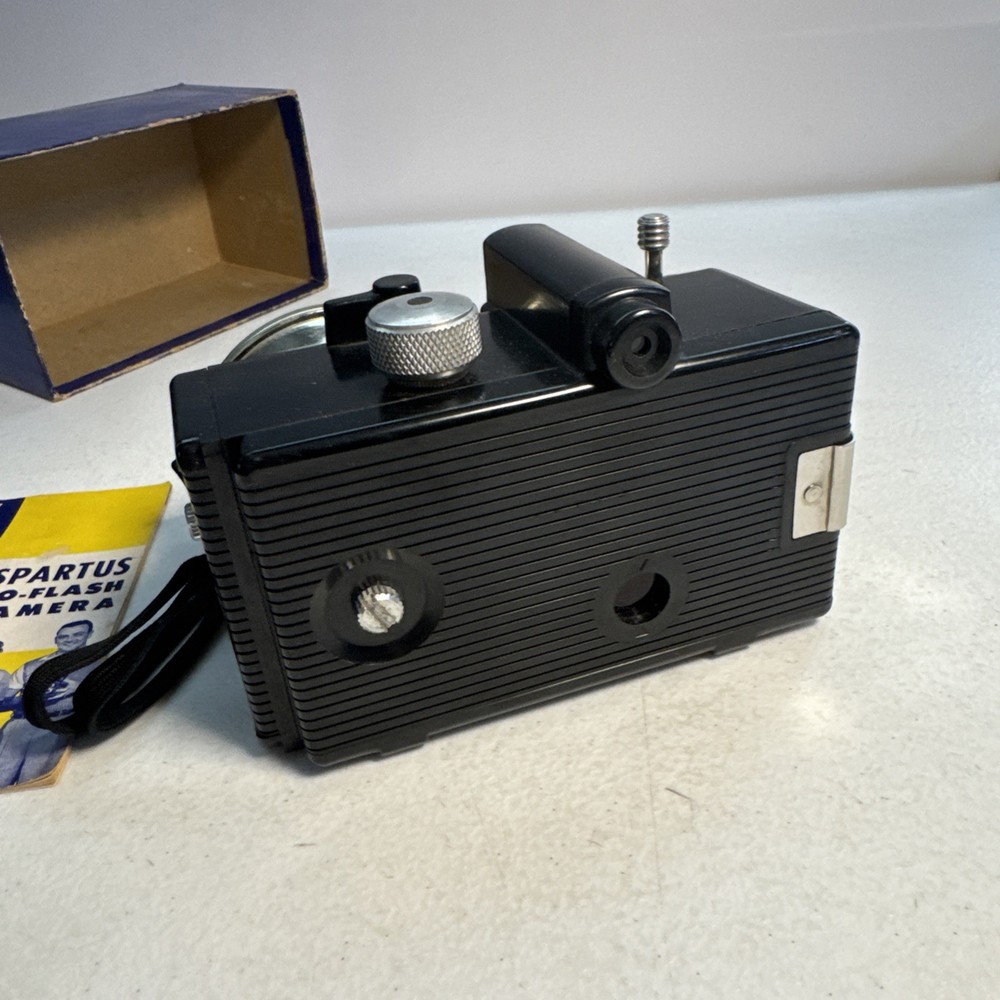 Vintage Spartus Co/Flash Camera With Original Box