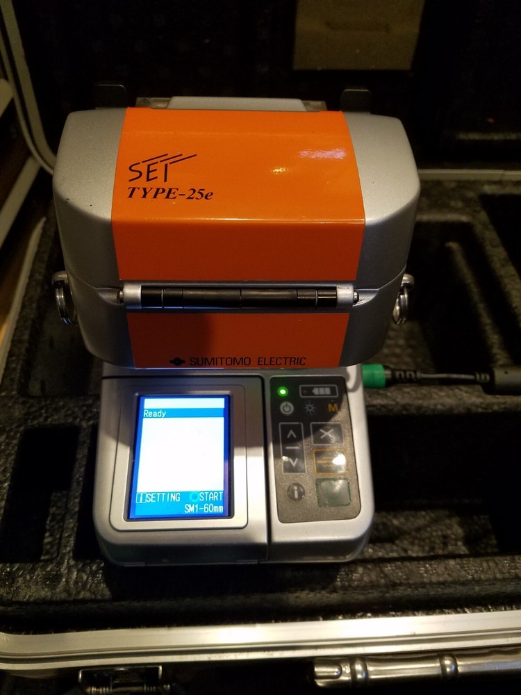 Sumitomo Type-25e Fusion Splicer w/ Hard Case