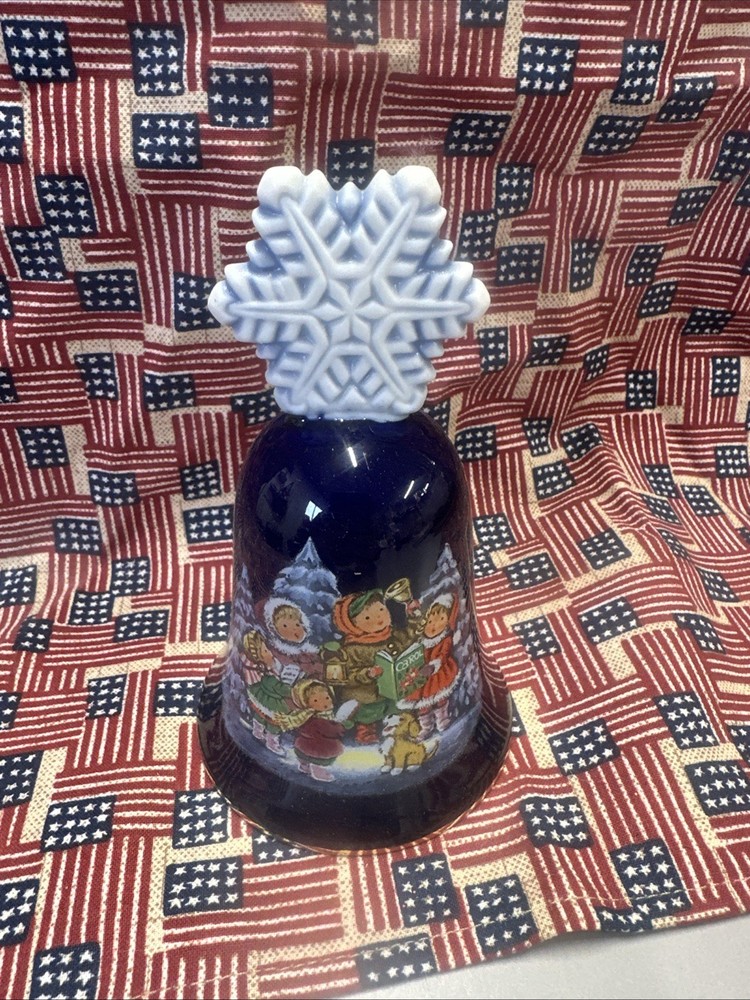Vintage 1987 AVON CHRISTMAS CERAMIC BELL