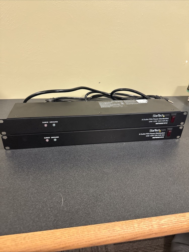 StarTech RKPW081915 Power Distribution Panel - Black