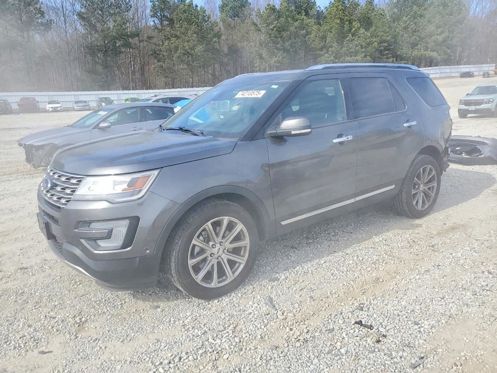 Fuse Box Engine Fits 17 EXPLORER 4951483