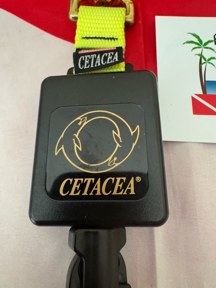 SCUBA REGULATOR CONSOLE CLIP BY CETACEA NICE!