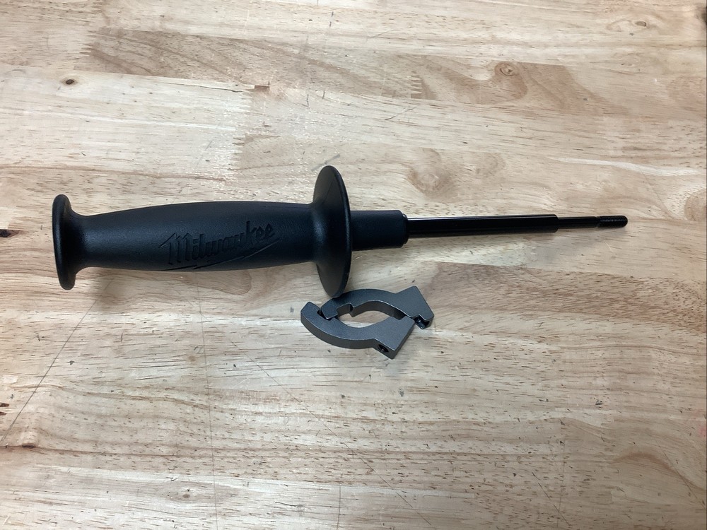 Milwaukee 516067 Adjustable  Handle For Hammer Drill Driver
