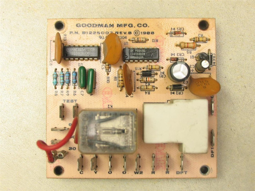 GOODMAN B1226007 Control Circuit Board