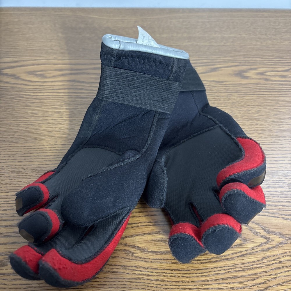 NRS Titanium Neoprene Paddling Gloves Size Small