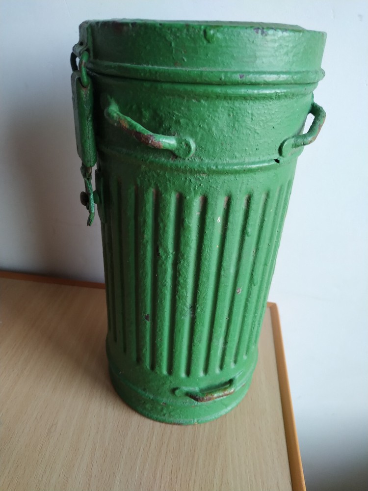 Оригинальный немецкий контейнер противогаз Вермахт танк WW2 газбак