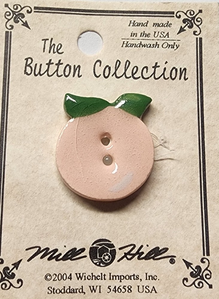 DIY Mill Hill Ceramic Button - Peach