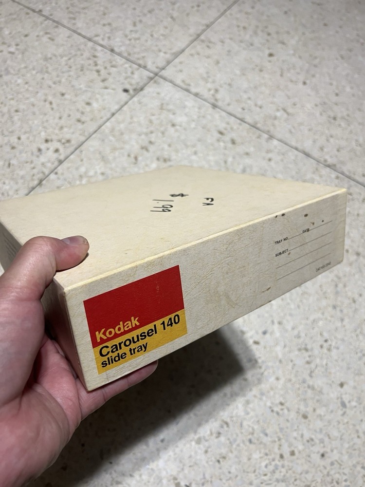 Kodak carousel 140 slide tray