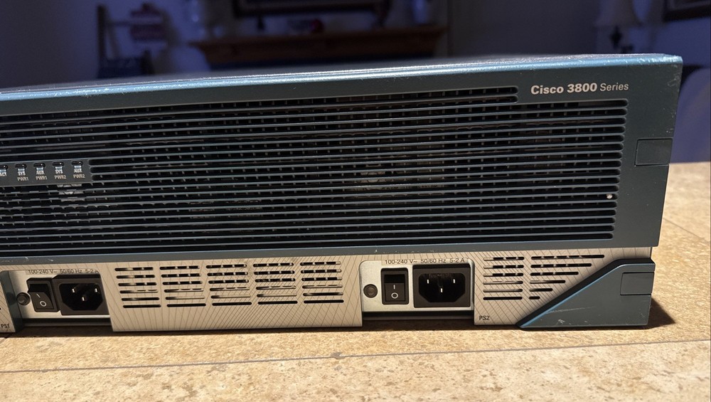 CISCO CISCO3845 K9 3845 INTEGRATED SERVICES V01
