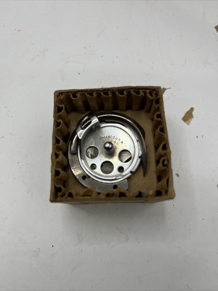 Simanco Usa Bobbin Case 210846