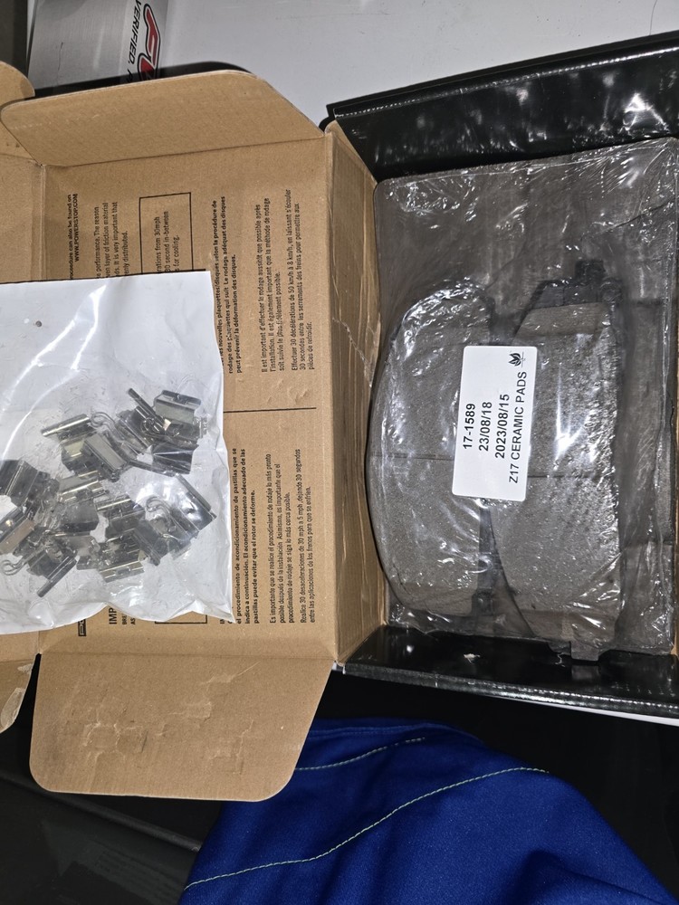 Car Parts Brakes Kits