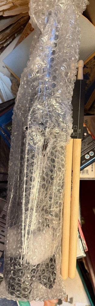 GROWDAILY---TRACTOR SEAT DRUM THRONE