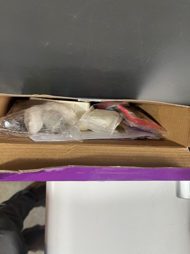 NEW Science Squad Unbelievable Science Grow & Create Crystals