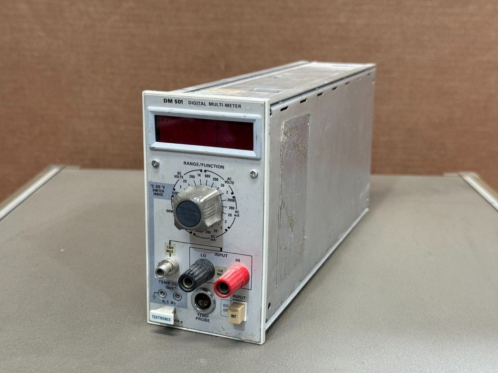 Tektronix DM501 Digital Multimeter
