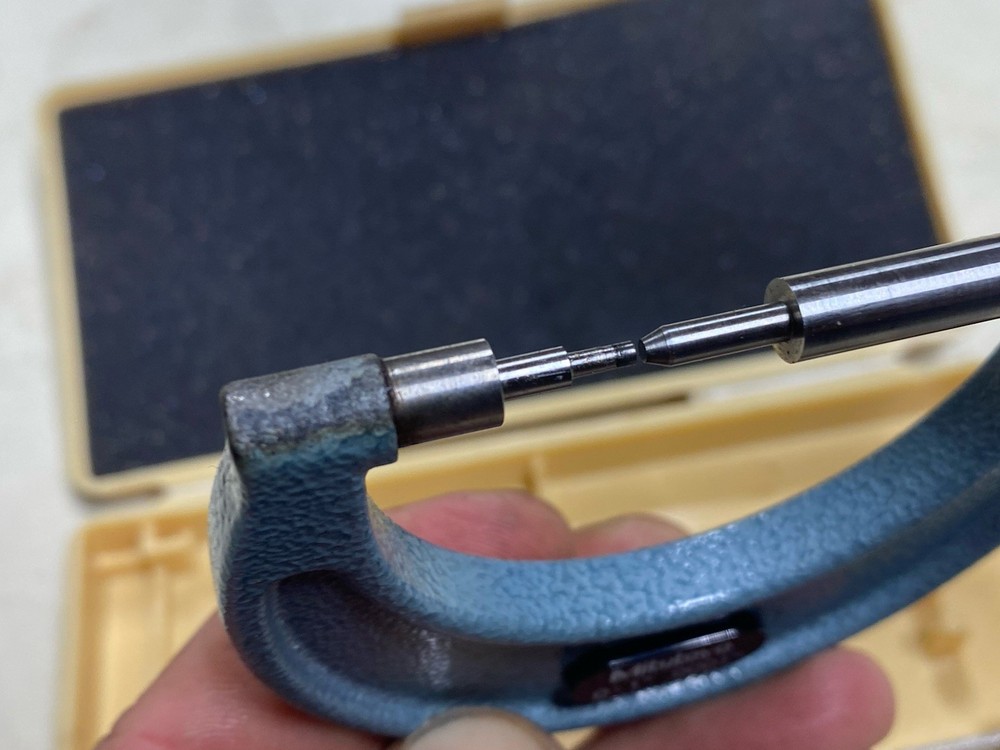 Mitutoyo 111-166 Spline Micrometer, 0-1" Range Carbide Tip, Great Shape