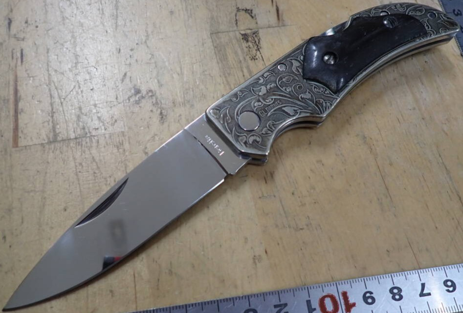 Beretta folding knife Barnes Gary L. B.L.BARNES without box