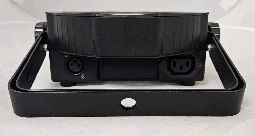 American DJ Mega Flat Pack 8 Plus (SINGULAR LIGHT ONLY)