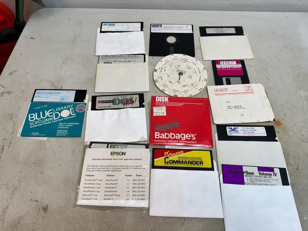 vintage floppy disk software game lot as pictured