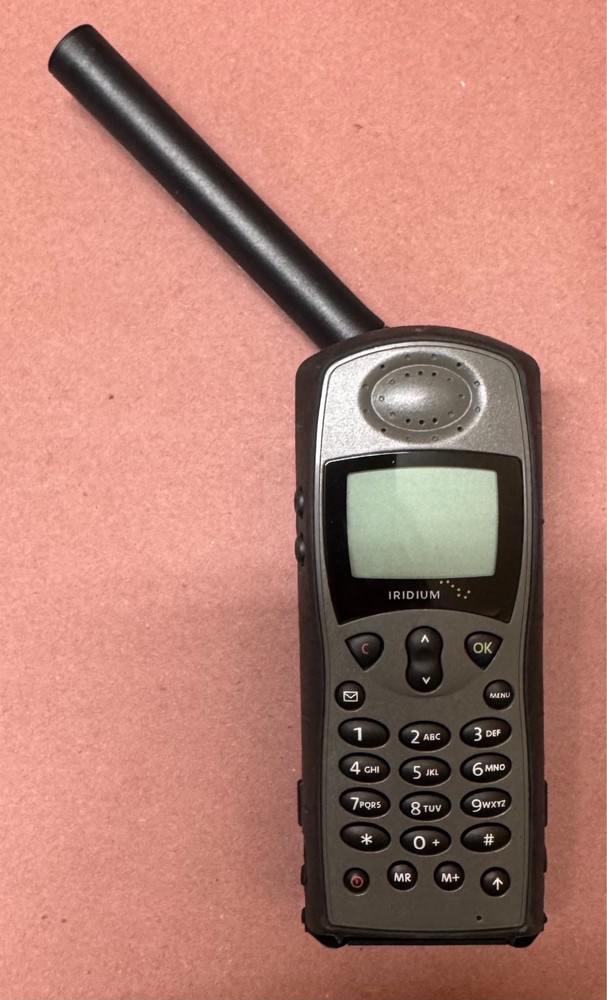 Iridium 9505A Satellite Phone