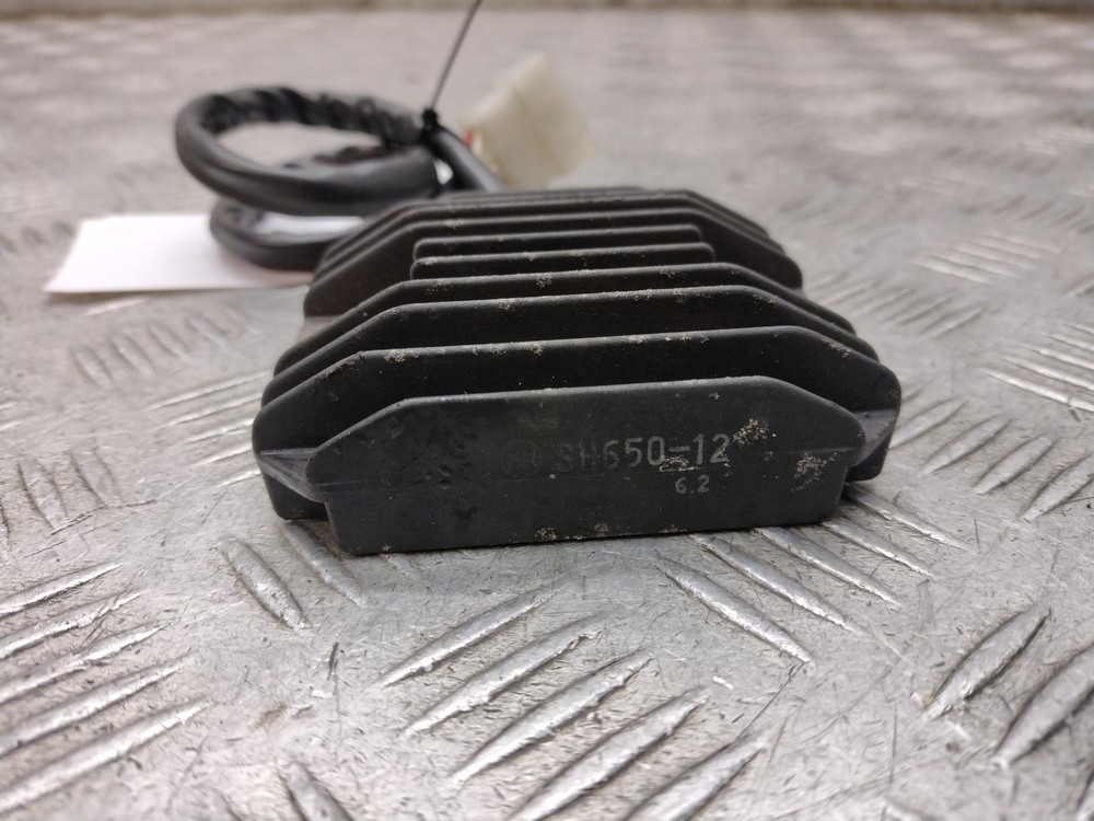 1998 YAMAHA TRX 850 Regulator Recitfier