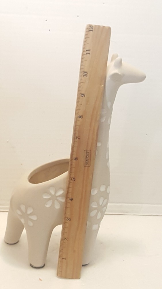 Boho Style Beige Ceramic Starburst Pattern Giraffe Planter Statue