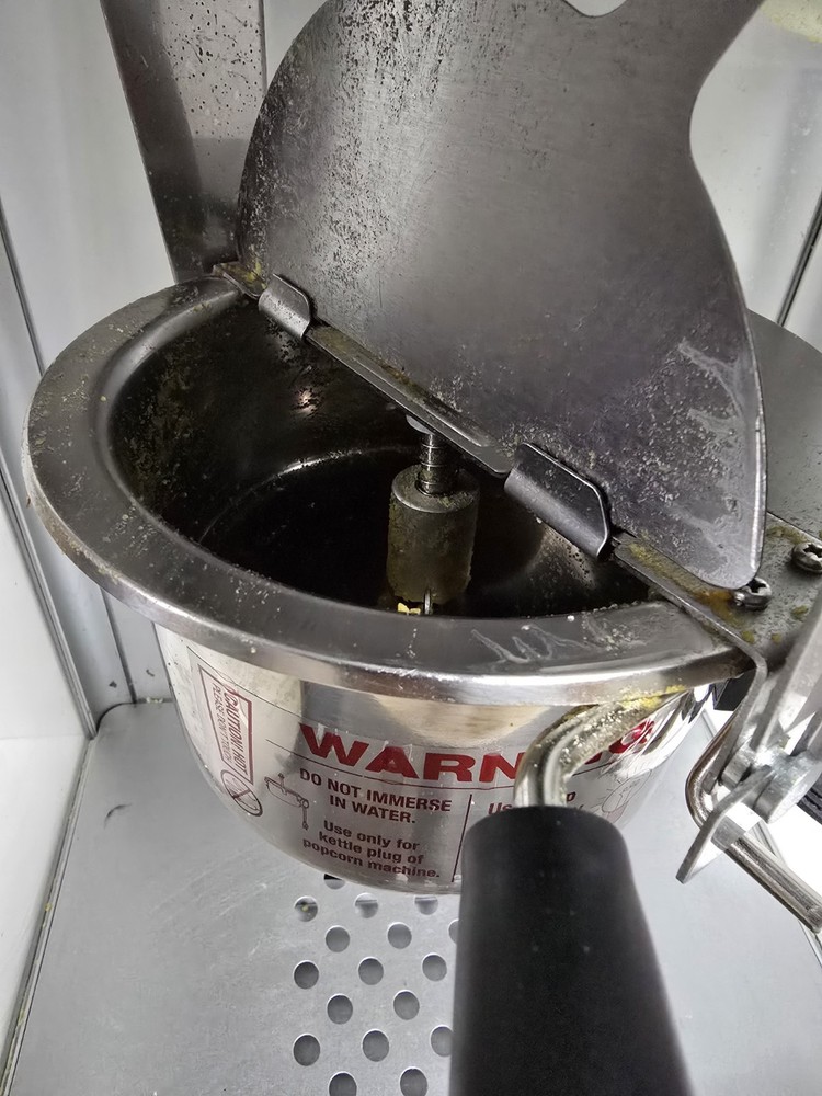 Waring Pro WPM55BKSA Professional Popcorn Maker