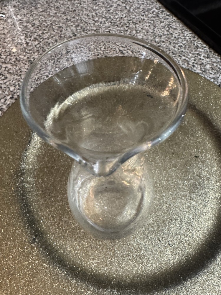 Saga form small carafe