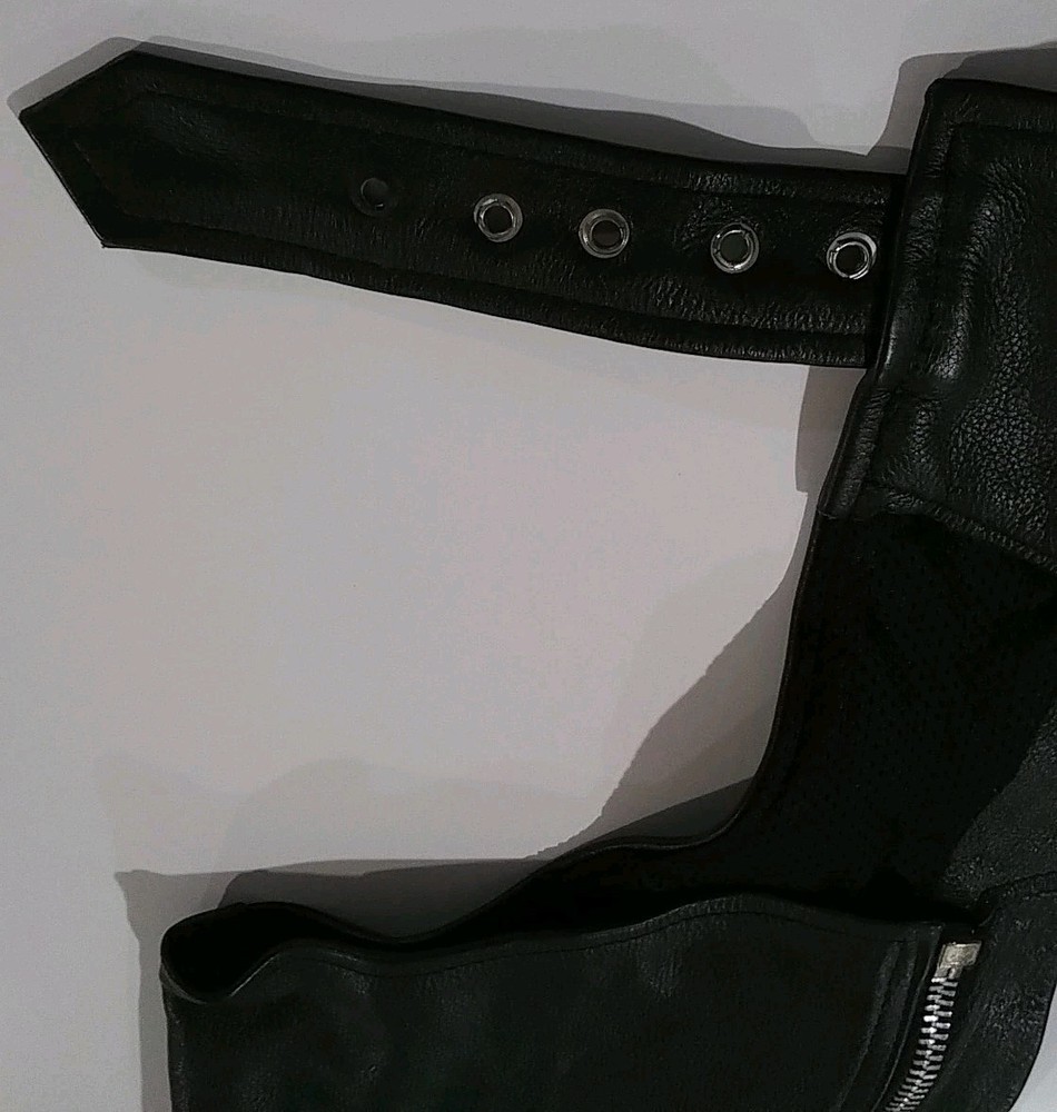 Unisex VANCE Black LEATHER, Deep Pockets, MOTORCYCLE / BIKER Chaps REALLY NICE!