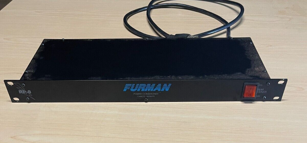 Furman - RP-8 Power conditioner