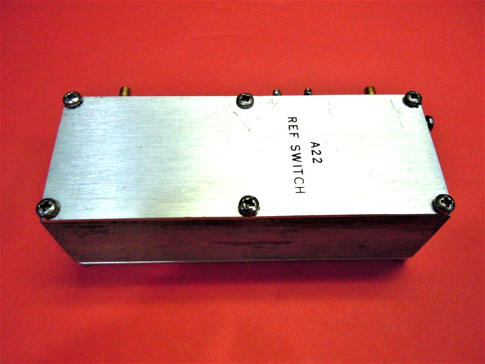 HP 8569B Spectrum Analyzer A22 Reference Switch Assembly
