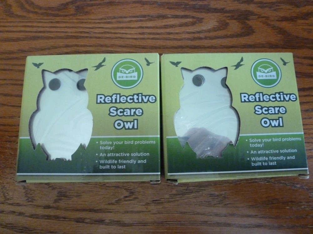 De-Bird Reflective Scare Owl, new, 2 boxes