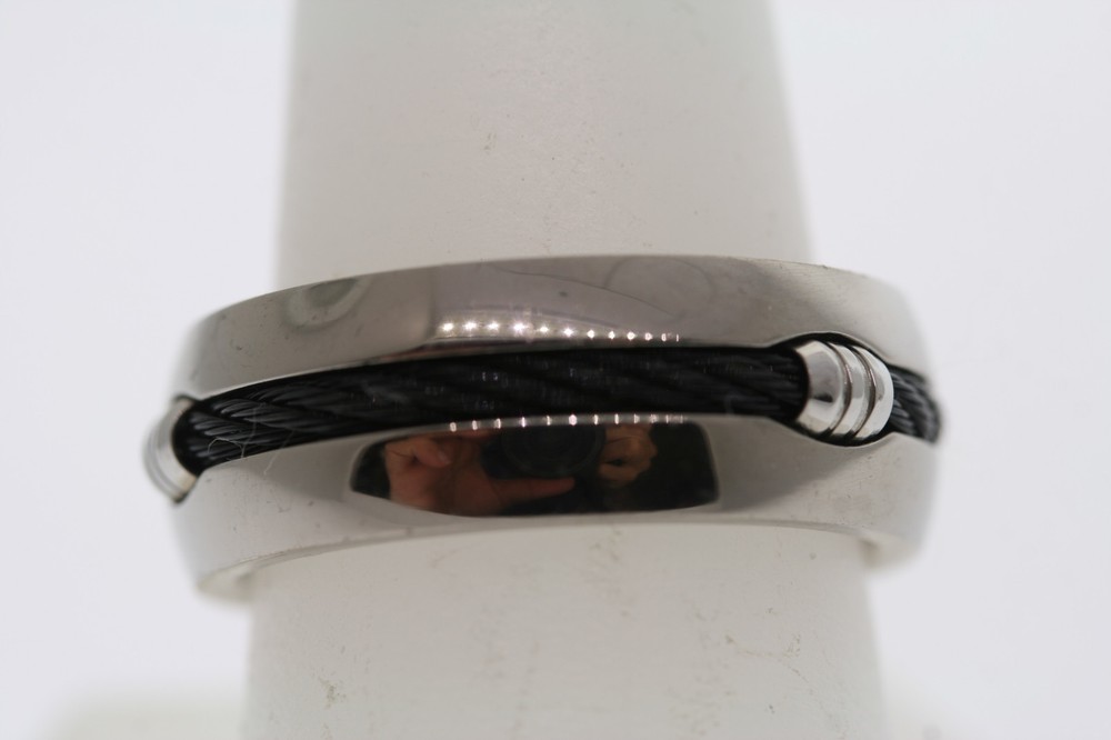 Titanium Black Cable Inlay 7mm Band Ring