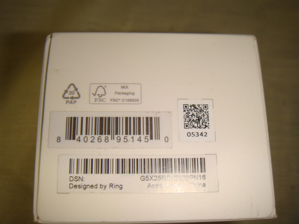 RING CHIME WHITE PLUG-IN CHIME FOR RING DEVICES - NEW SEALED