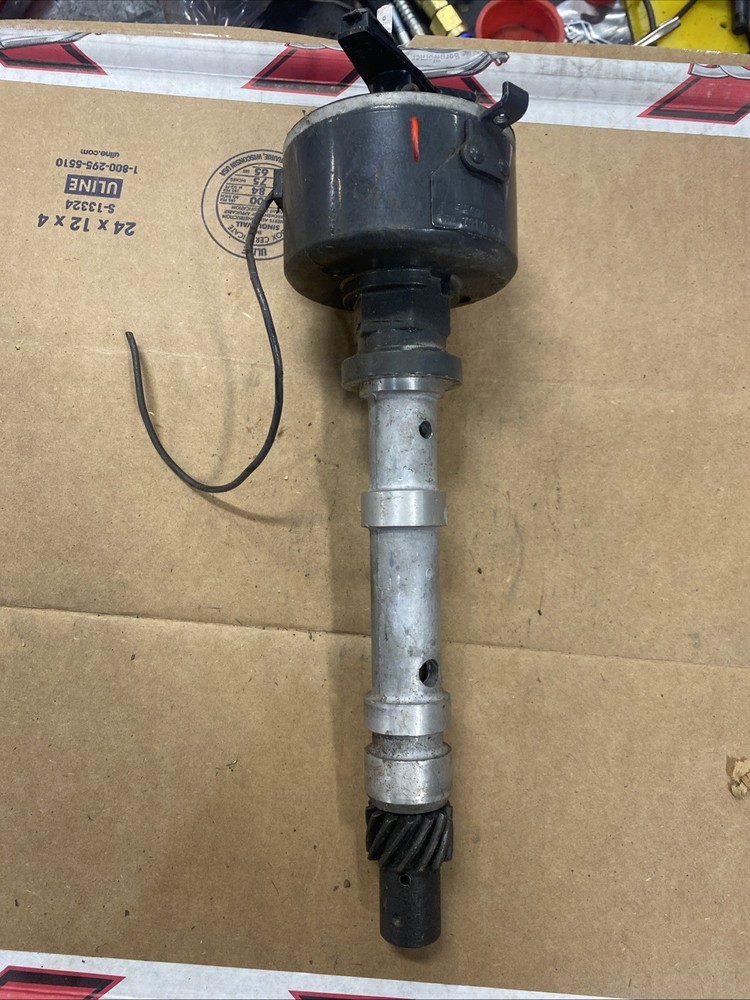 IBM-7013D 2x, Distributor Prestolite Distributor