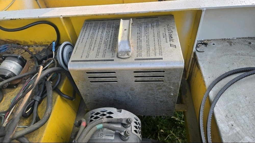Electric utility card.