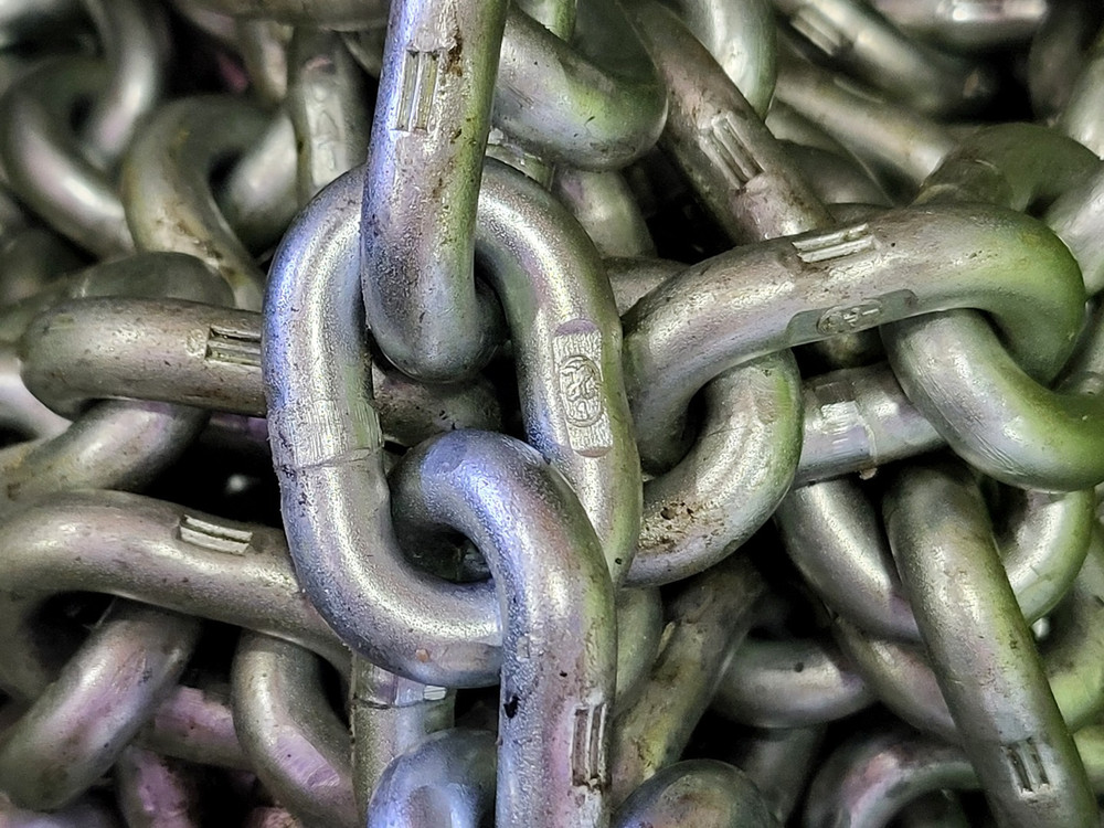 SURPLUS NEW 72 ft. Straight Link Chain – Safety Equipment