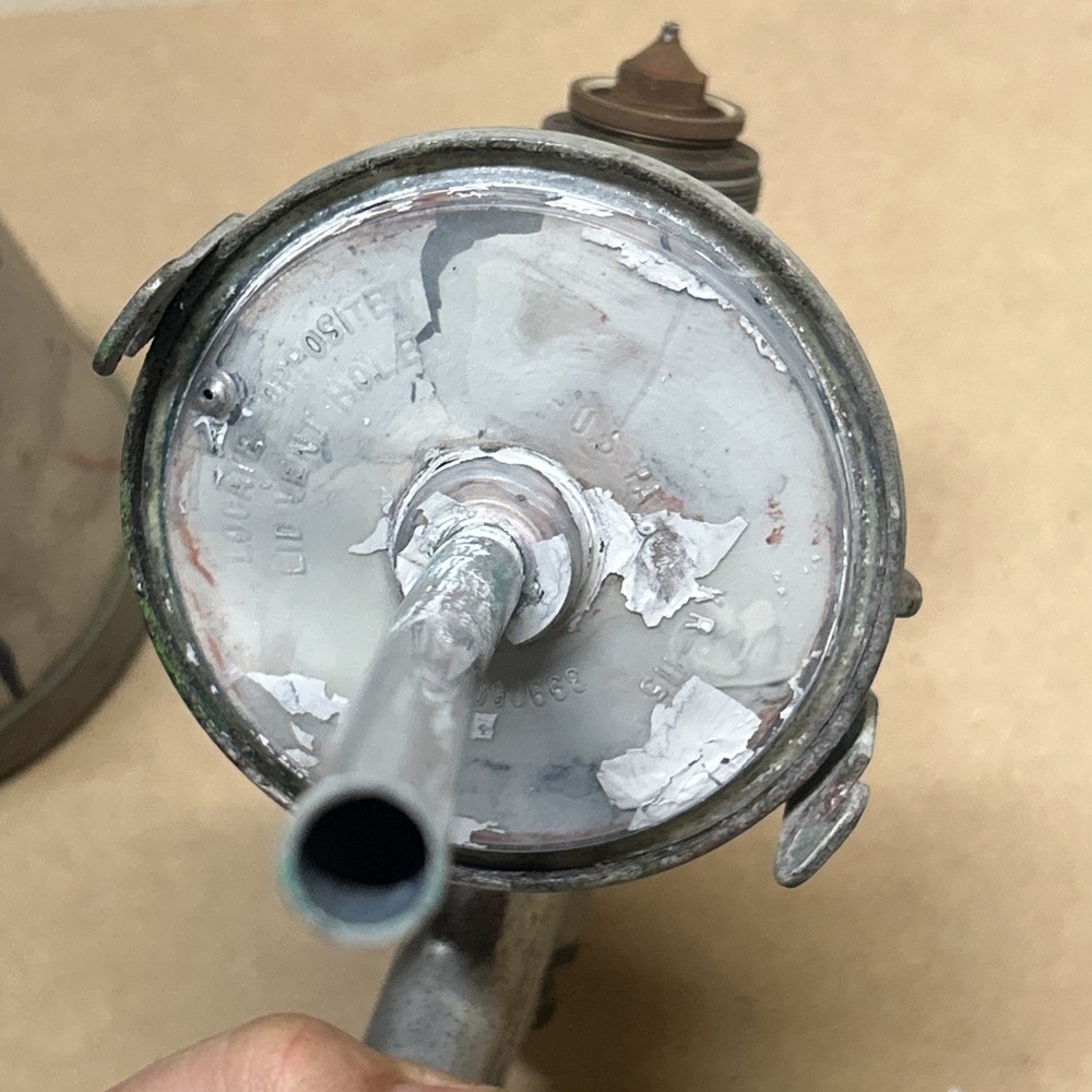 Devilbiss spray gun MBC type with cup and #30/58nozzle Untested
